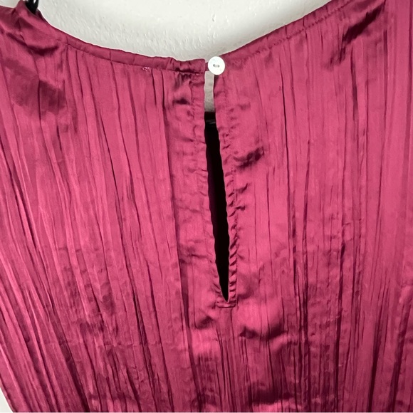 MADEWELL Mulberry Wine Short Sleeves Pleated Side Split Midi Dress, Size XS - Picture 8 of 10